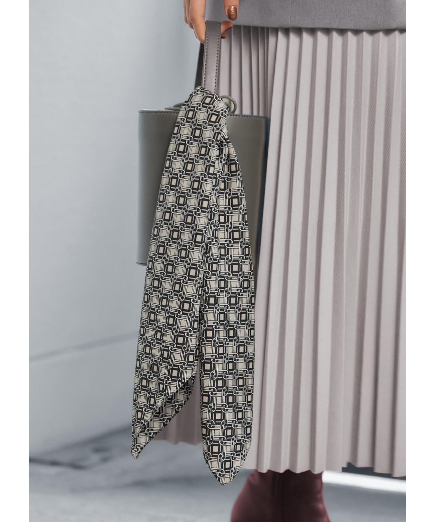 STYLE DELI「70cm正方形スカーフ／スクエアチェーン」|バンダナ・スカーフ|