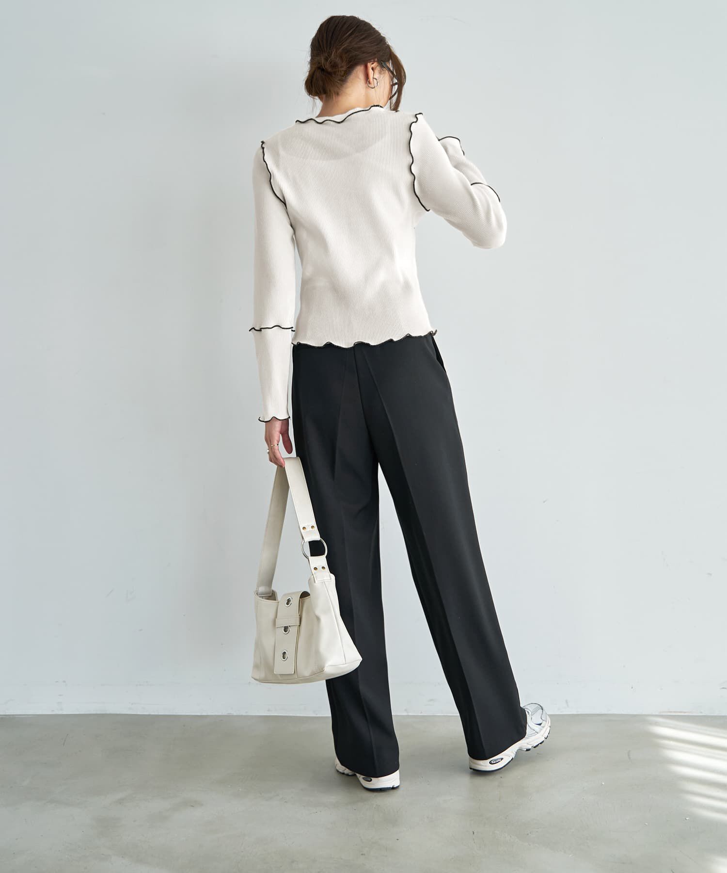 STYLE DELI「メロウリブ◆微光沢プリーツ調ライントップス」|Tシャツ・カットソー|