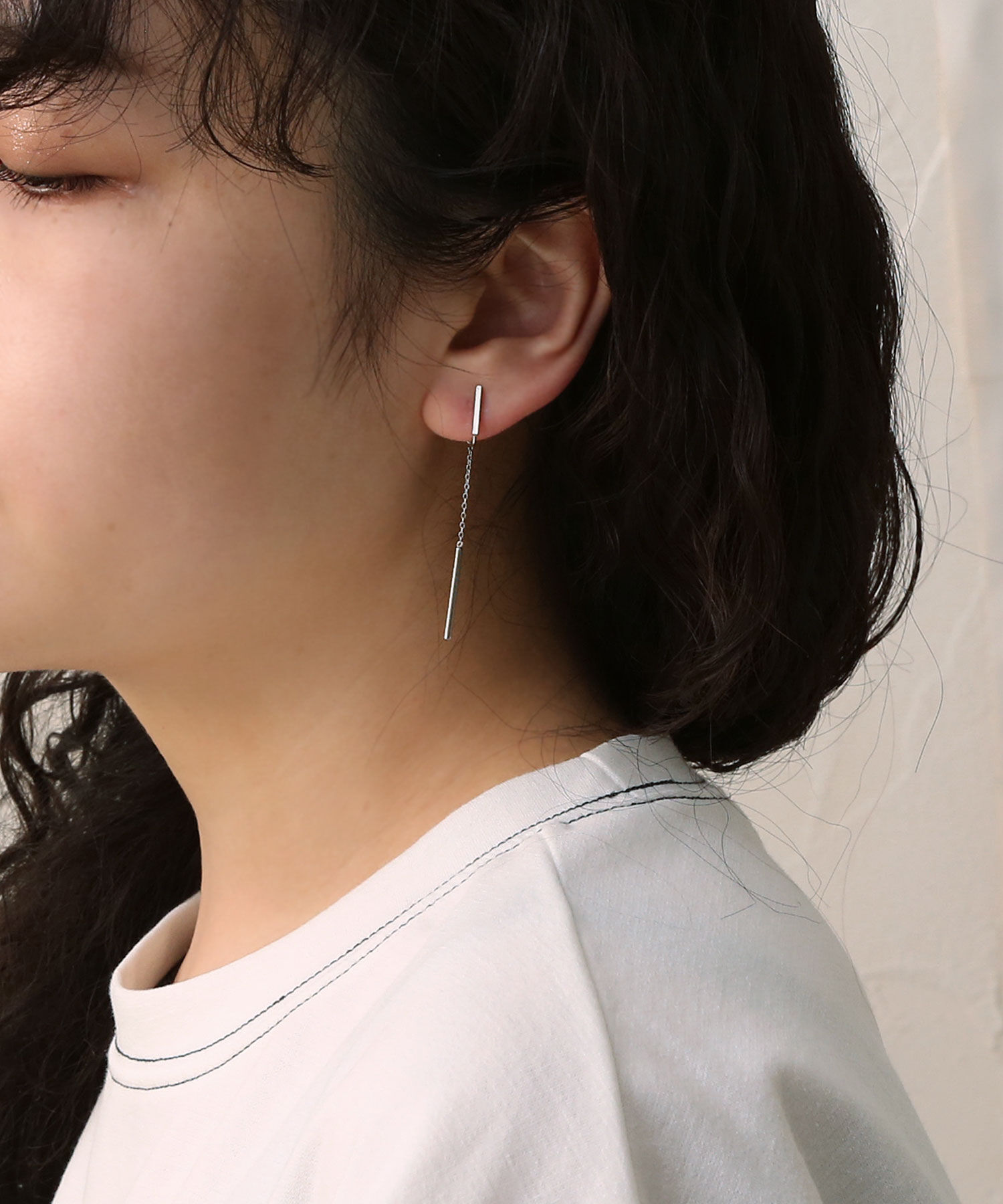 colleca la「ノンホール・ショートバー&times;チェーンのイヤリング」|イヤリング|シルバー