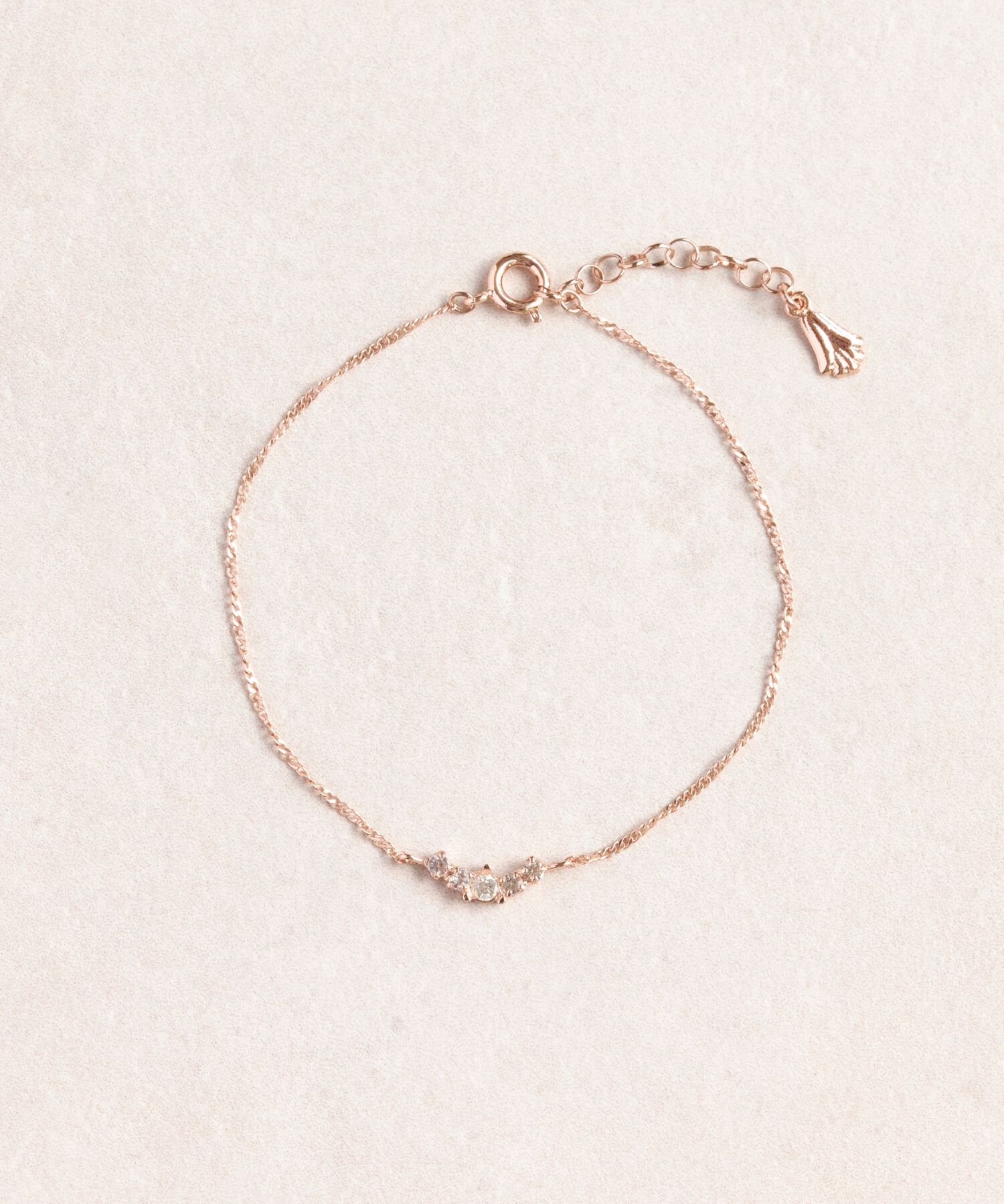 Phoebe「Vラインビジューブレスレット　ローズゴールド」|ブレスレット・バングル|