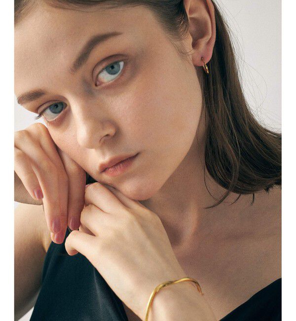 ete「ツイスト フープピアス」|ピアス|