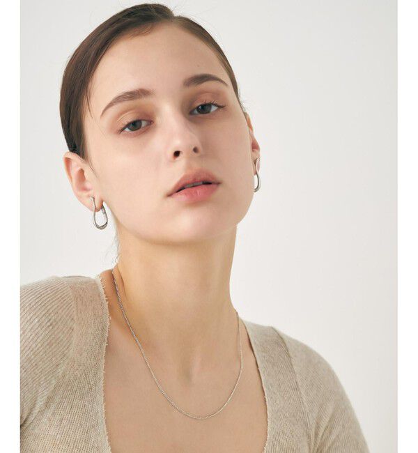 ete「リラックス ハグイヤリング」|イヤリング|