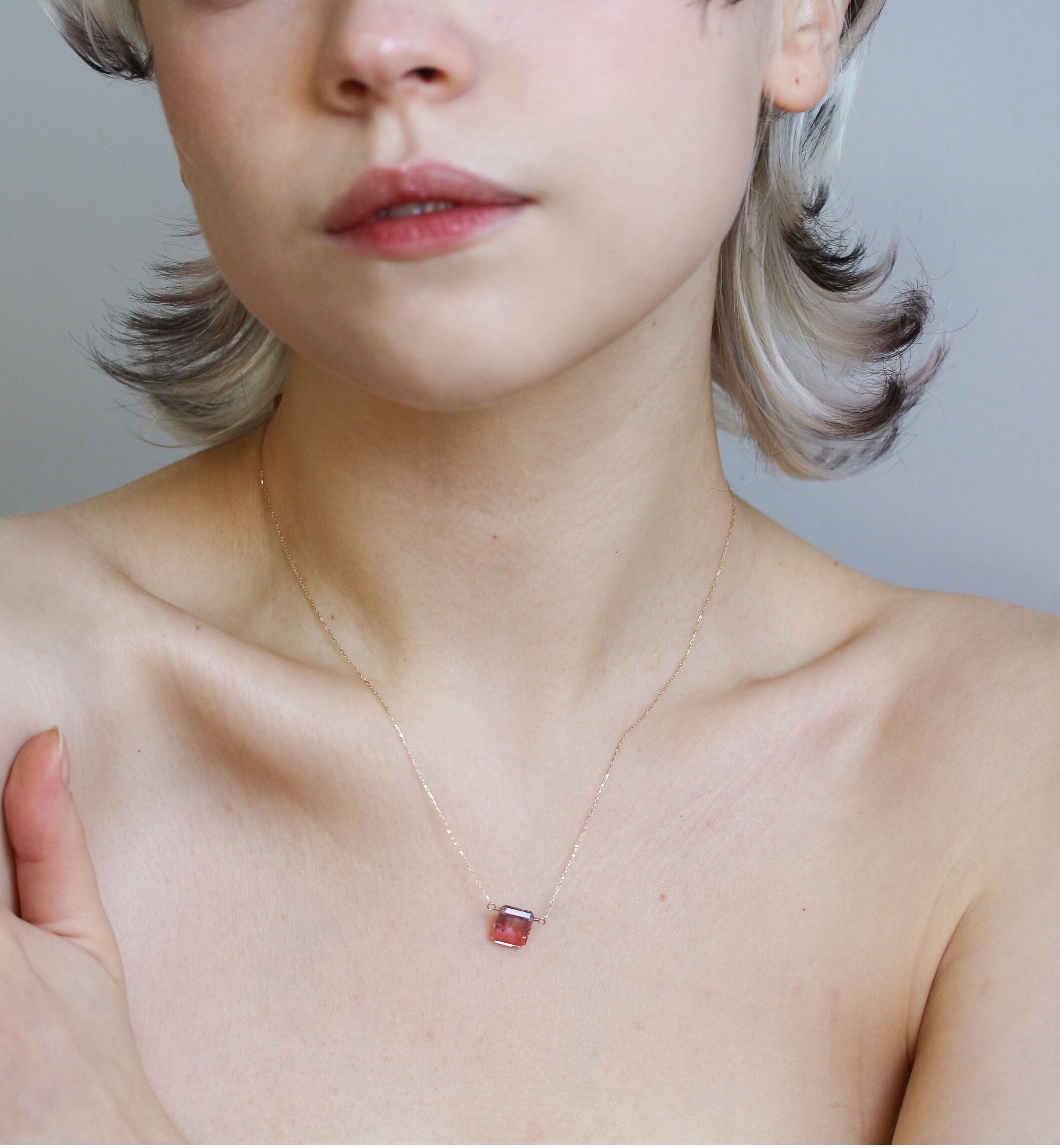  「バイカラー クリスタル ネックレス| K10YG」|ネックレス|