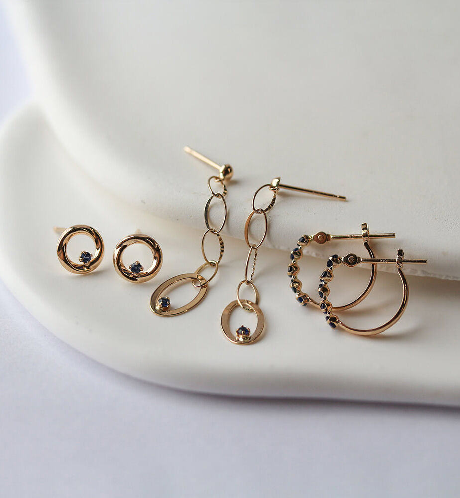  「サファイア チェーン ピアス | K10YG」|ピアス|