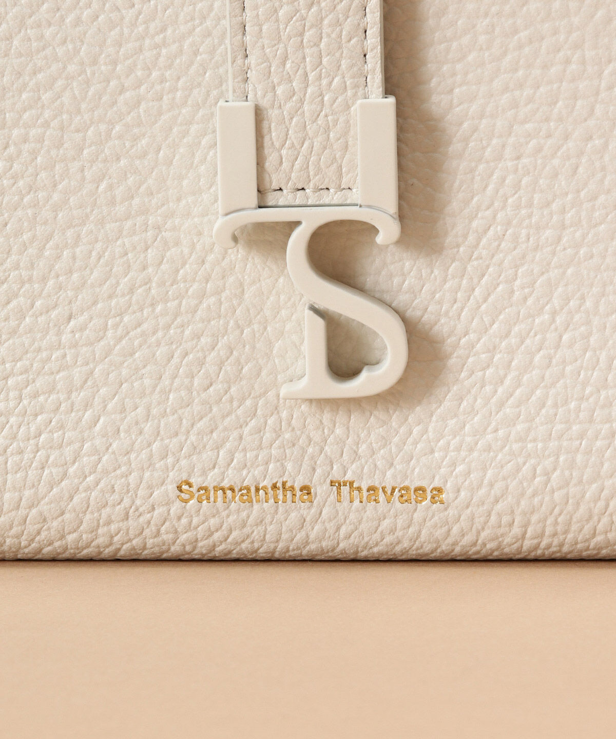 Samantha Thavasa「マットアイコン レザー ブック型長財布」|財布|