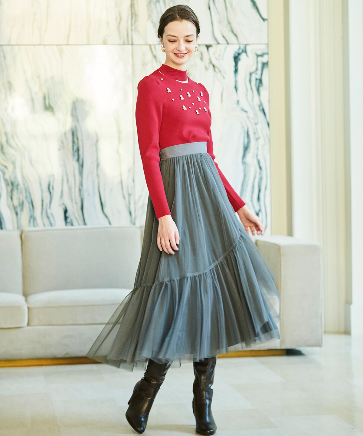 アンドクチュール「スリットハイネックビジューニットプルオーバー」|ニット・セーター|