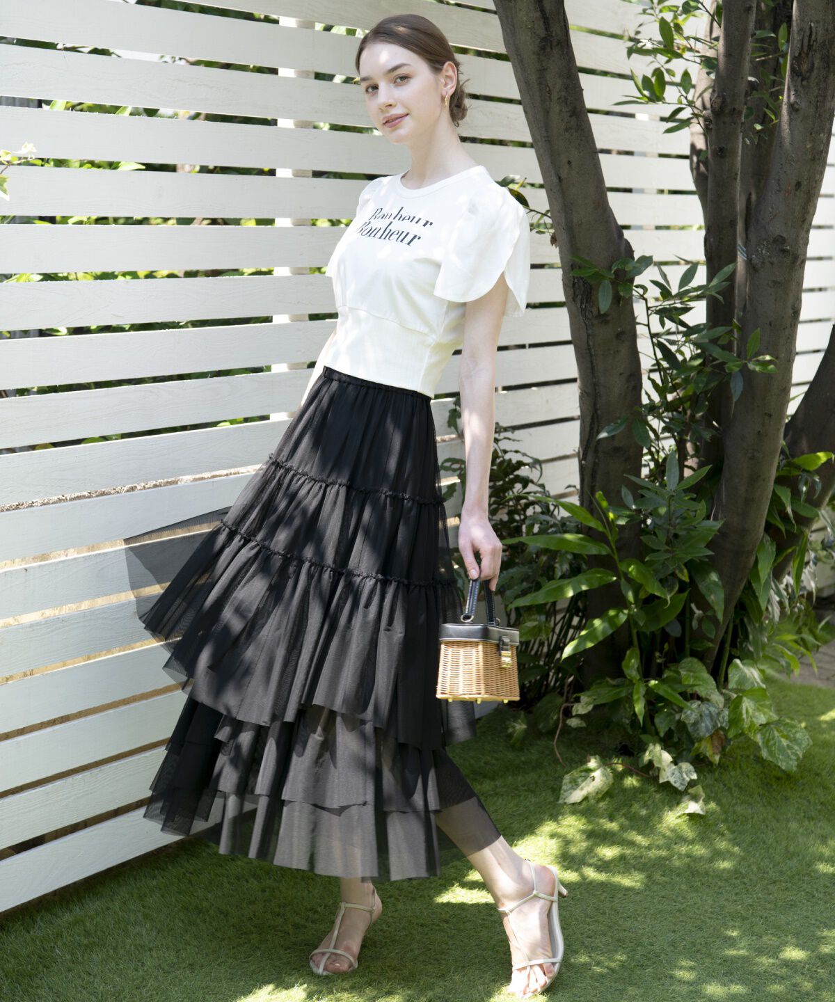 アンドクチュール「クロップドロゴTシャツ」|Tシャツ・カットソー|