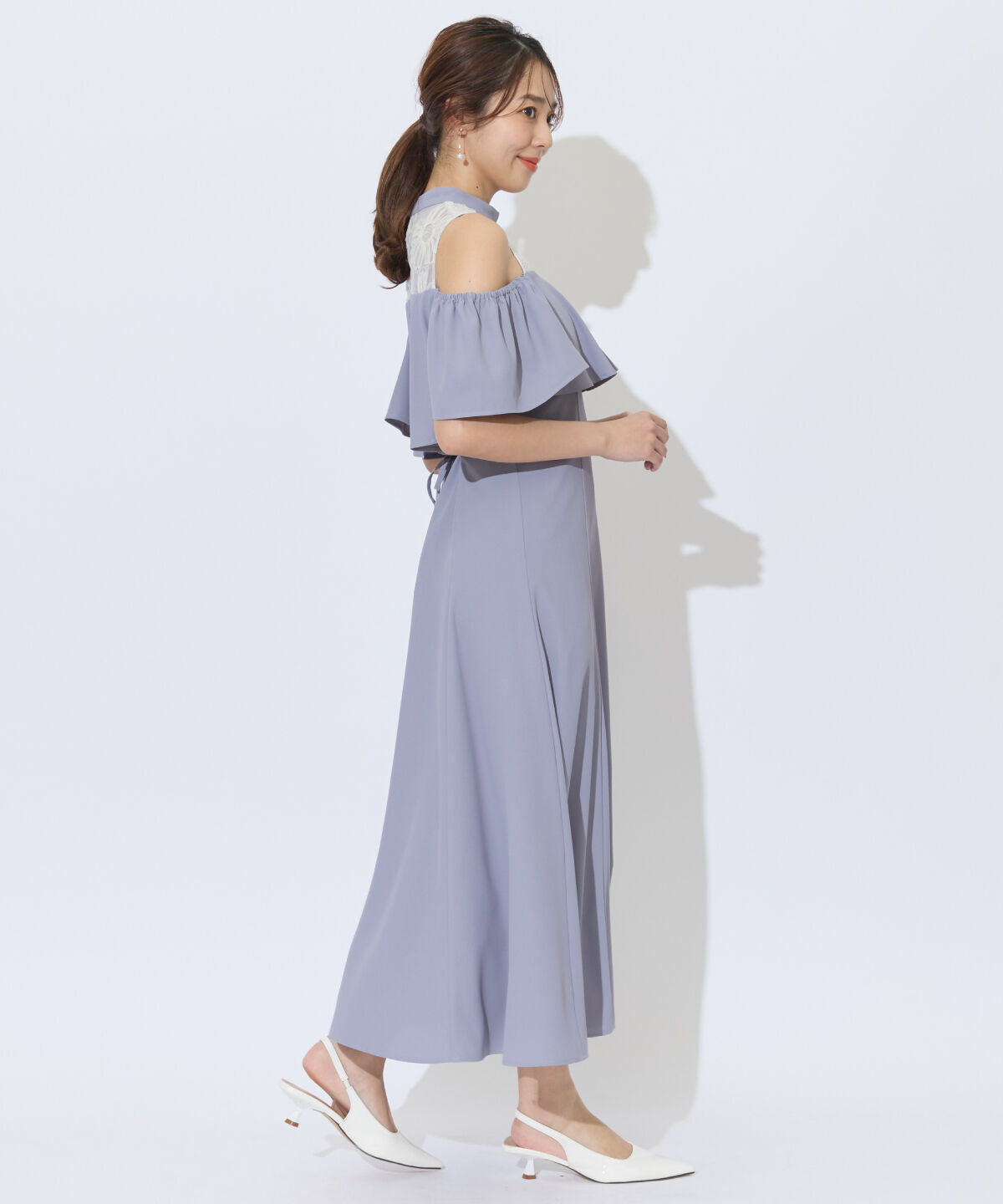 アンドクチュール「2WAYフラワーレースケープドレス」|ドレス|