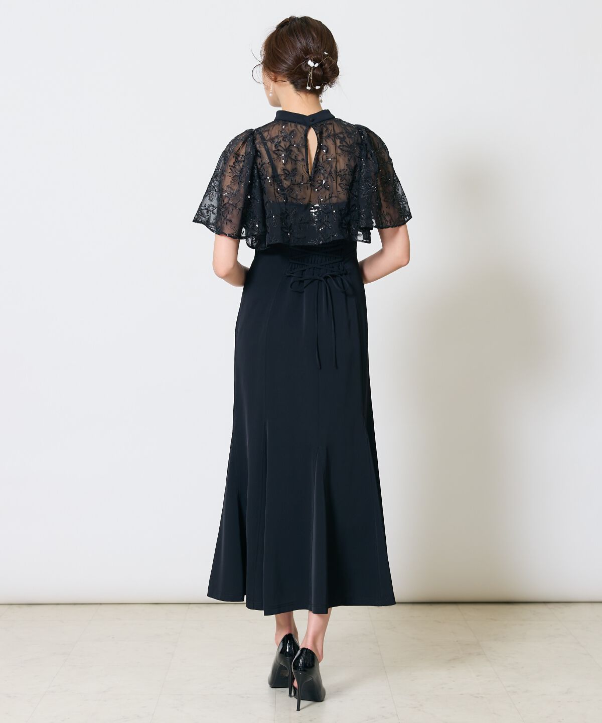 アンドクチュール「スパンコールケープマーメイドドレス」|ドレス|