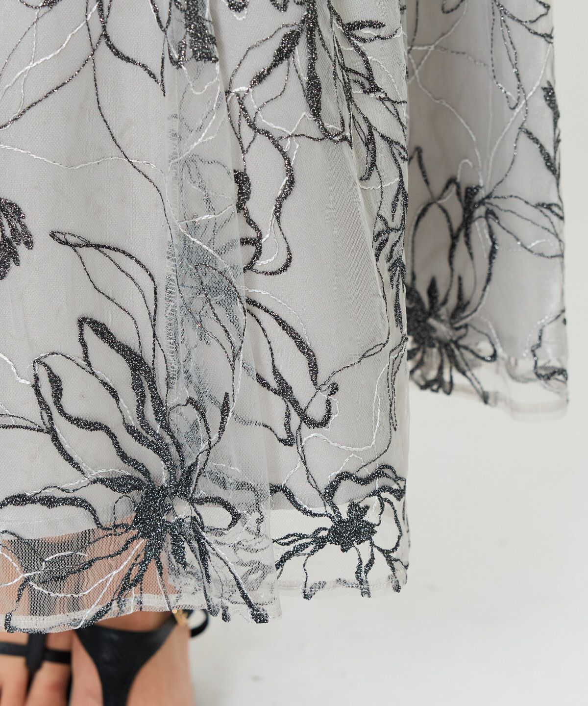 アンドクチュール「ラメフラワー刺繍チュールスカート」|フレア|