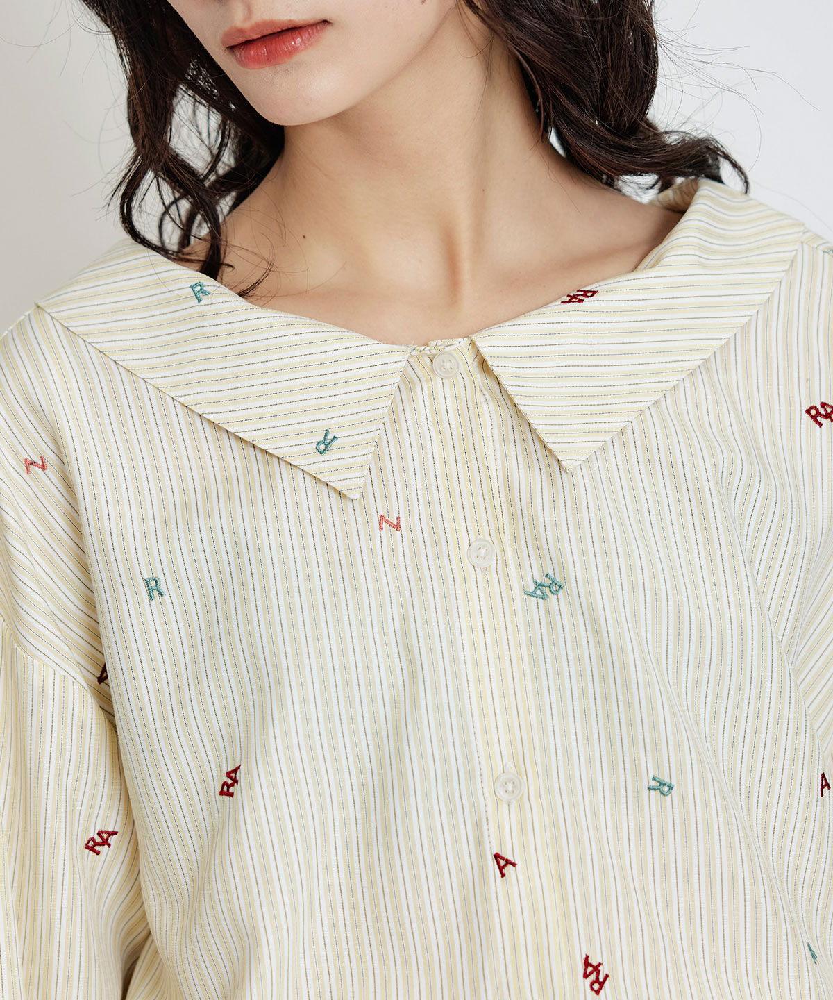 REDYAZEL「REDYAZELアルファベットロゴ刺繍2WAYシャツブラウス」|シャツ・ブラウス|