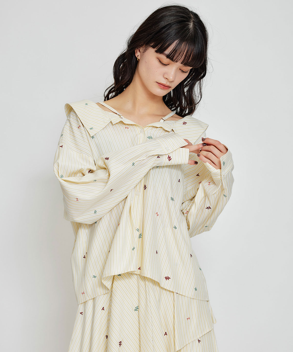 REDYAZEL「REDYAZELアルファベットロゴ刺繍2WAYシャツブラウス」|シャツ・ブラウス|