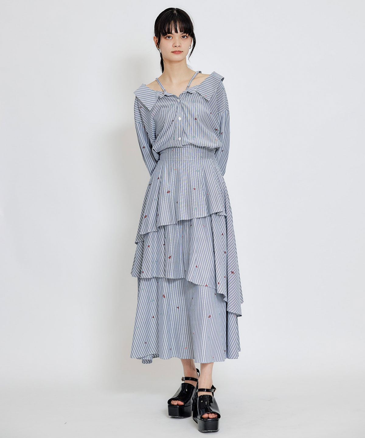 REDYAZEL「REDYAZELアルファベットロゴ刺繍ティアードロングスカート」|フレア|