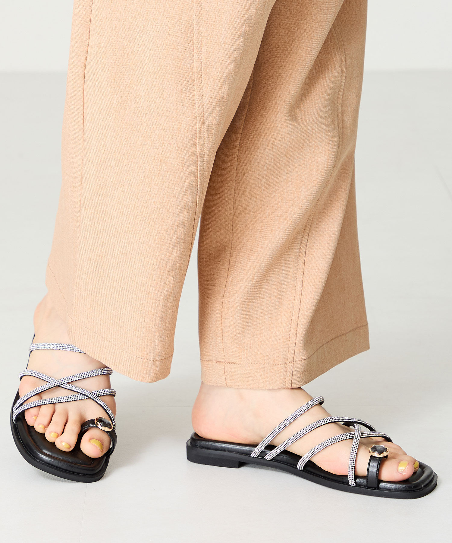 ORiental TRaffic「●2025春夏新作●ラインストーンストラップトングサンダル/51232 サンダル トング 人気 フェミニン」|サンダル|