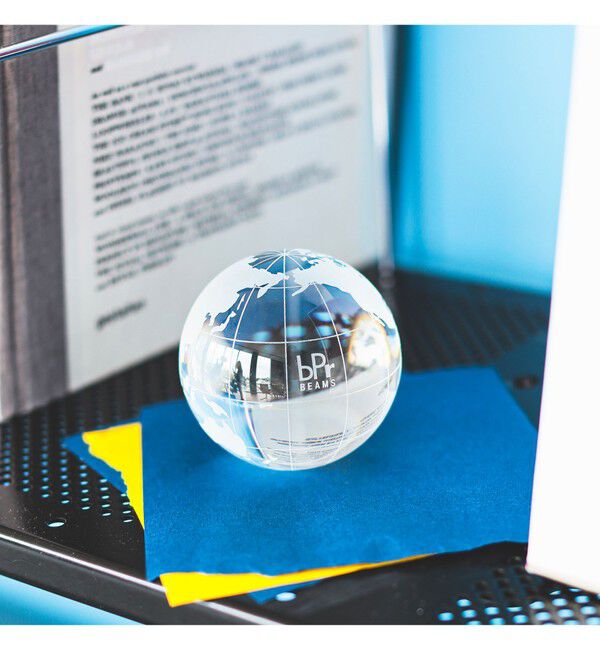 BEAMS「bPr BEAMS / ワールドマップ ペーパーウェイト」|ステーショナリー|CLEAR