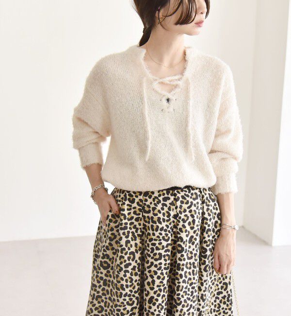 quaranciel「quaranciel:〈手洗い可能〉フェザーヤーン レースアップ ラメ スキッパー ニット」|ニット・セーター|
