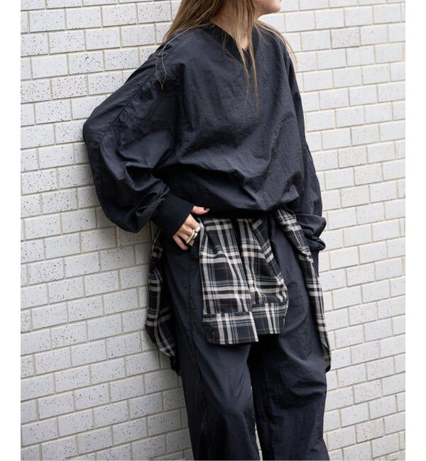 OUTDOOR PRODUCTS Usual Things「DISCUS 別注ナイロンVネックプルオーバー ユニセックス着用可」|その他|ブラック