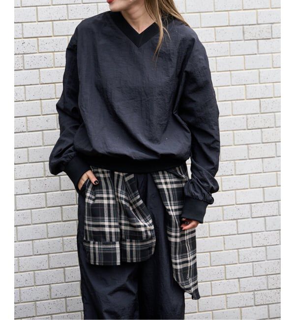 OUTDOOR PRODUCTS Usual Things「DISCUS 別注ナイロンVネックプルオーバー ユニセックス着用可」|その他|