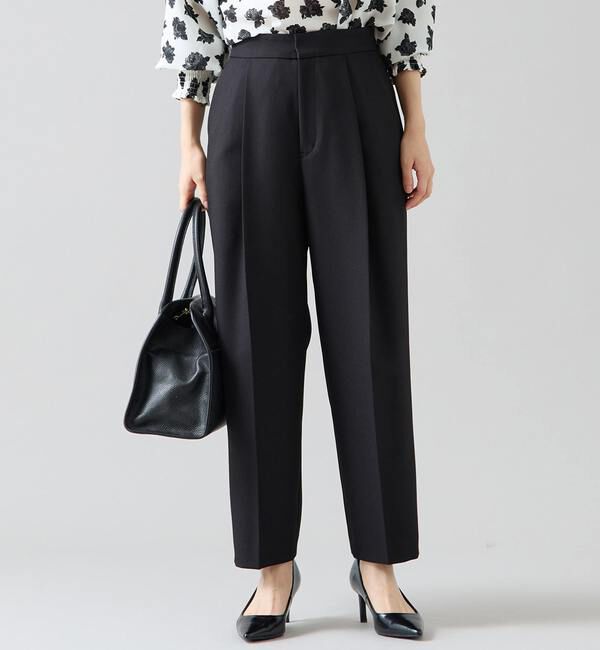 TIARA「タックバレルパンツ」|その他|ブラック