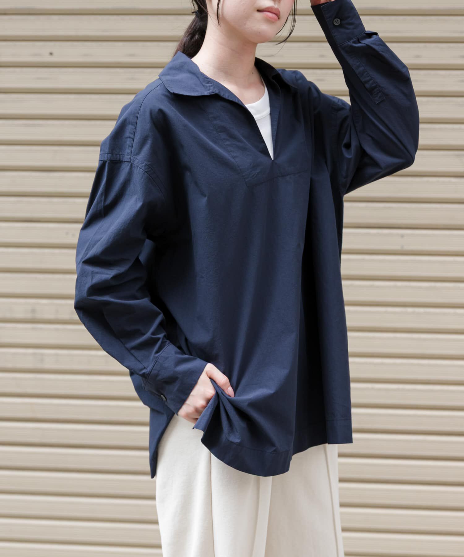 URBAN RESEARCH DOORS「FORK&SPOON　スキッパーロングシャツ」|シャツ・ブラウス|ネイビー