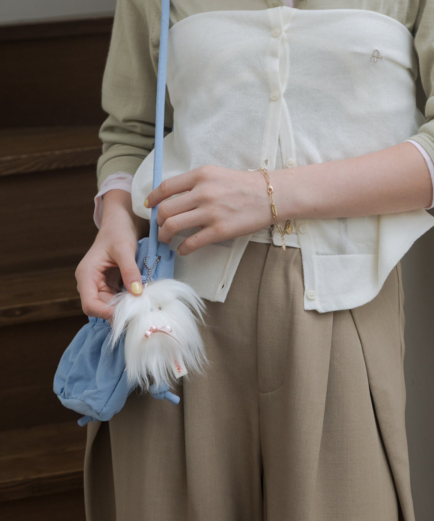 SMELLY「『WEB/一部店舗限定』NEONMOON　Baby Dusty」|チャーム・キーホルダー|