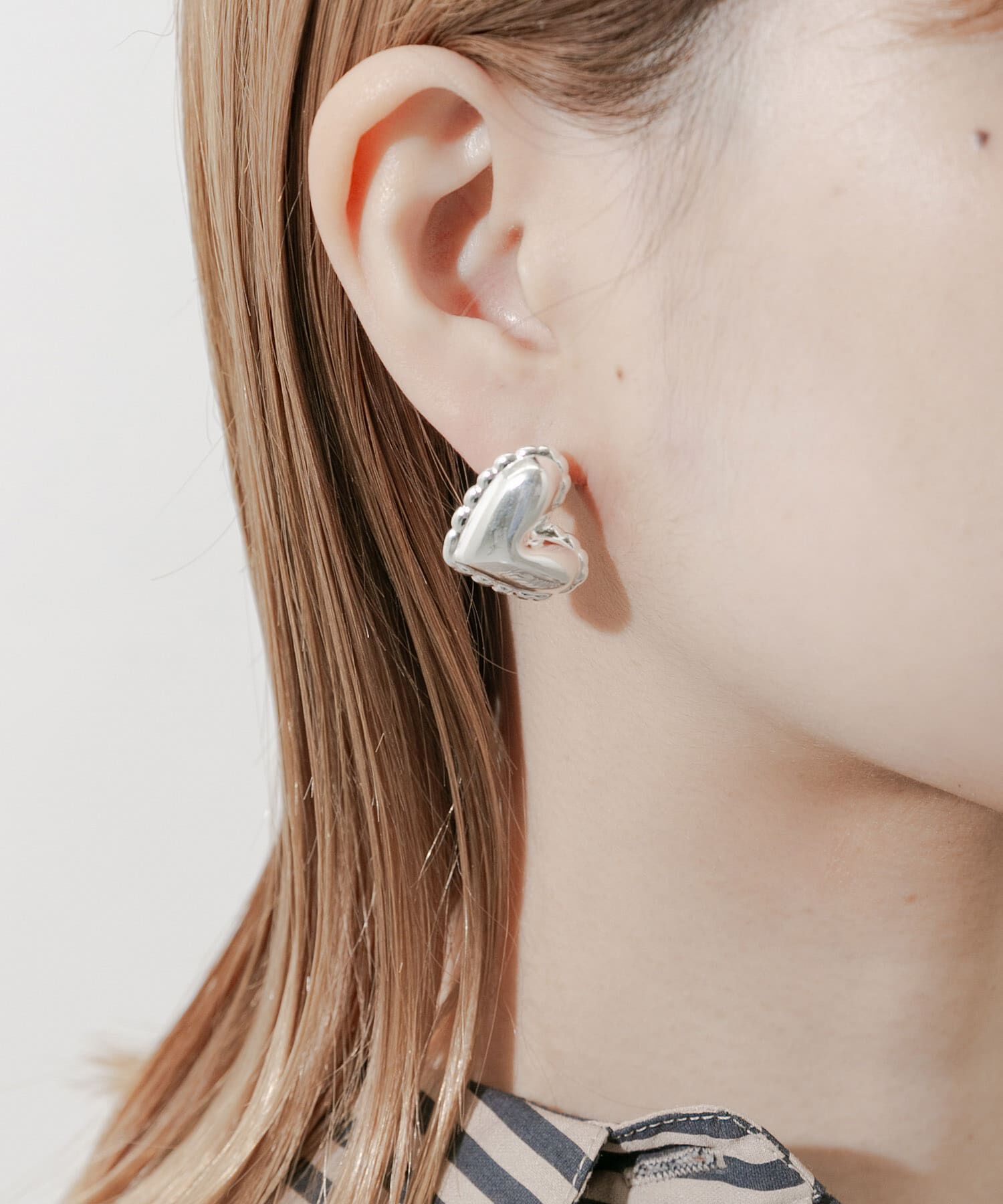 SMELLY「プックリメタルハートピアス」|ピアス|