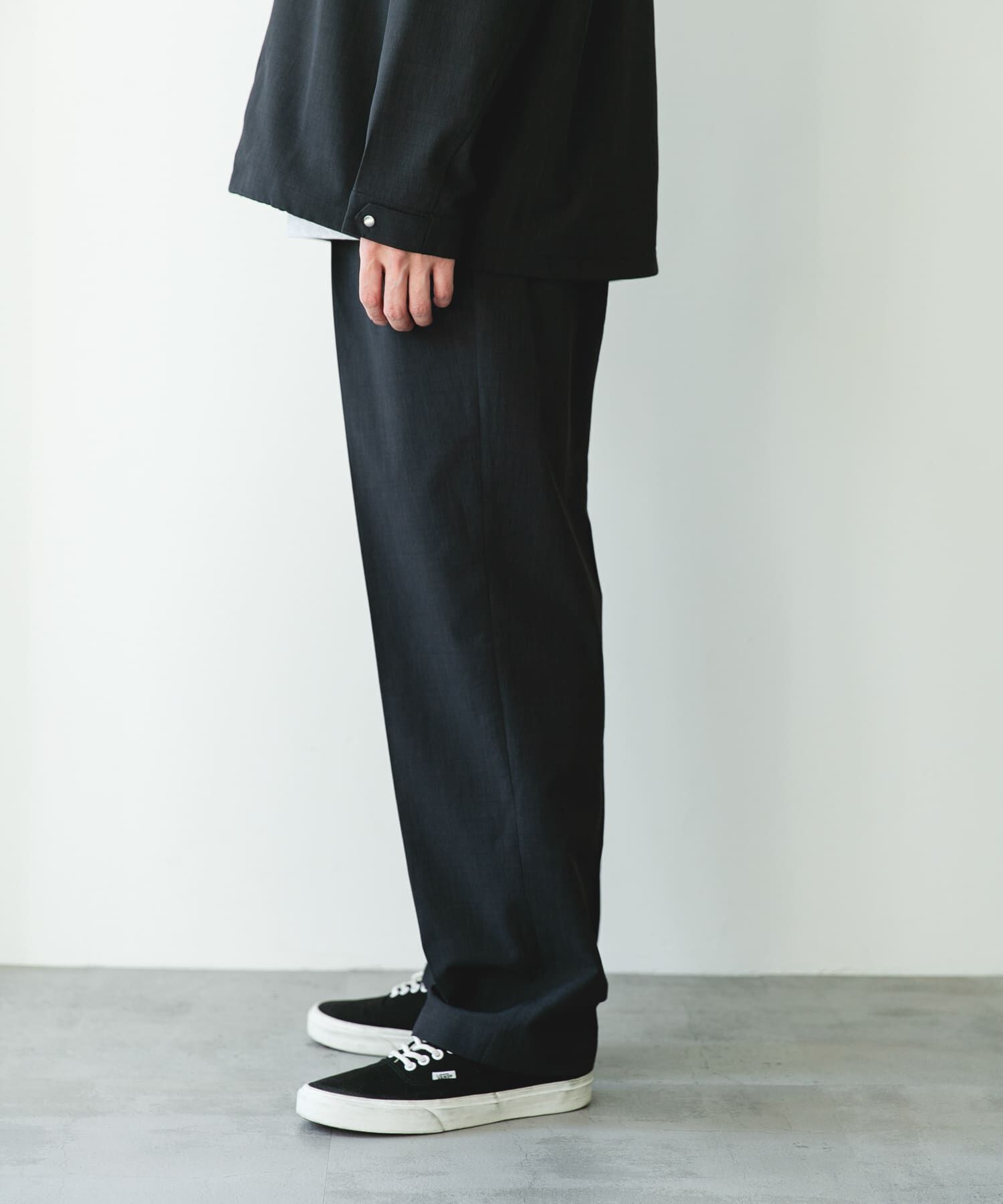 URBAN RESEARCH DOORS「『イージーケア/速乾/UVカット』クイックドライ 2タック ワイドトラウザー」|その他|