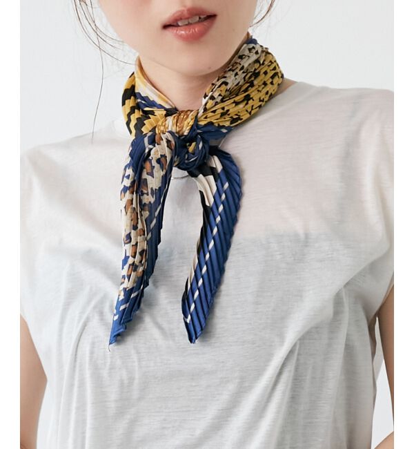  「《WEB限定アイテム》アニマルプリントプリーツスカーフ」|バンダナ・スカーフ|