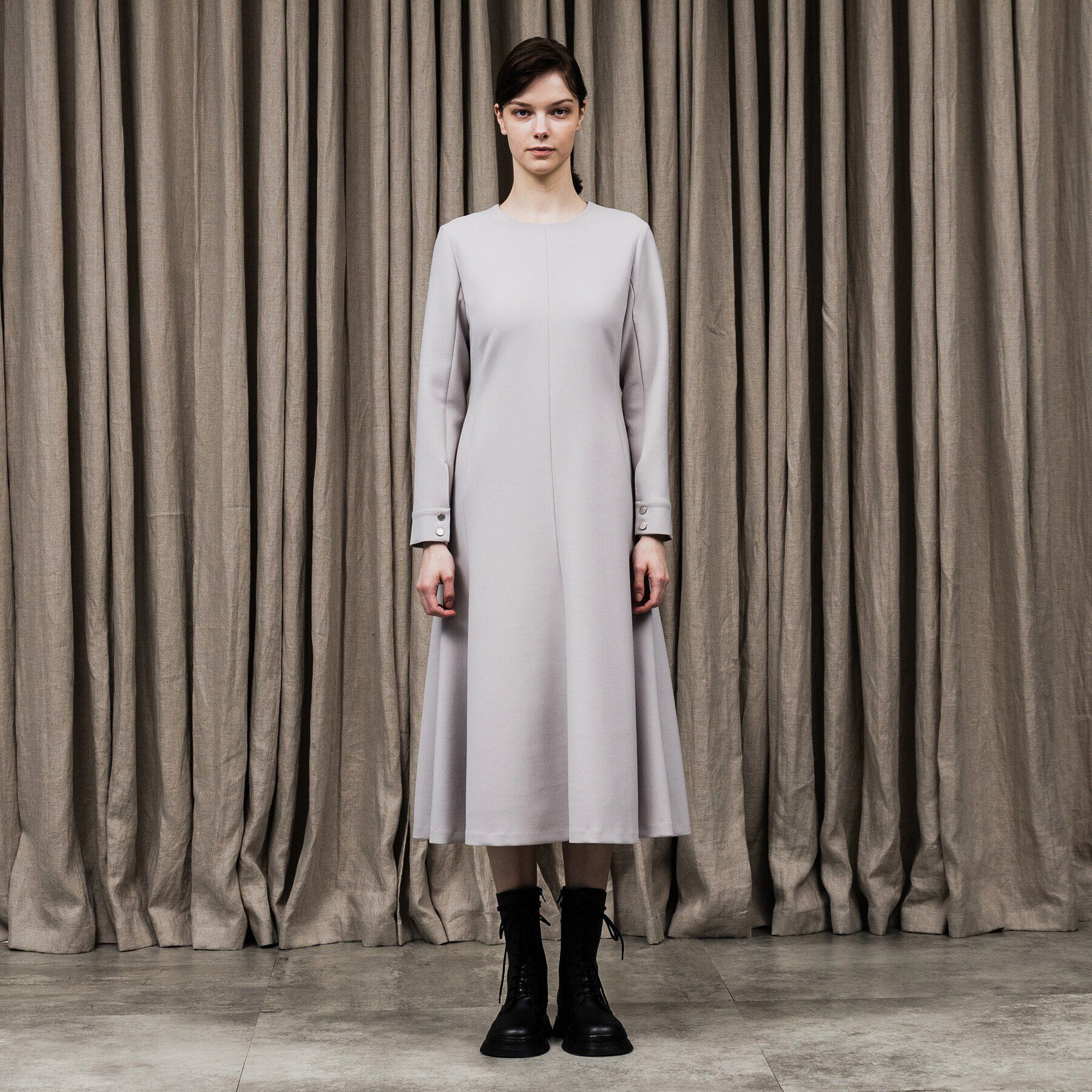 UNTITLED「シルキーダブルクロスワンピース」|ワンピース|