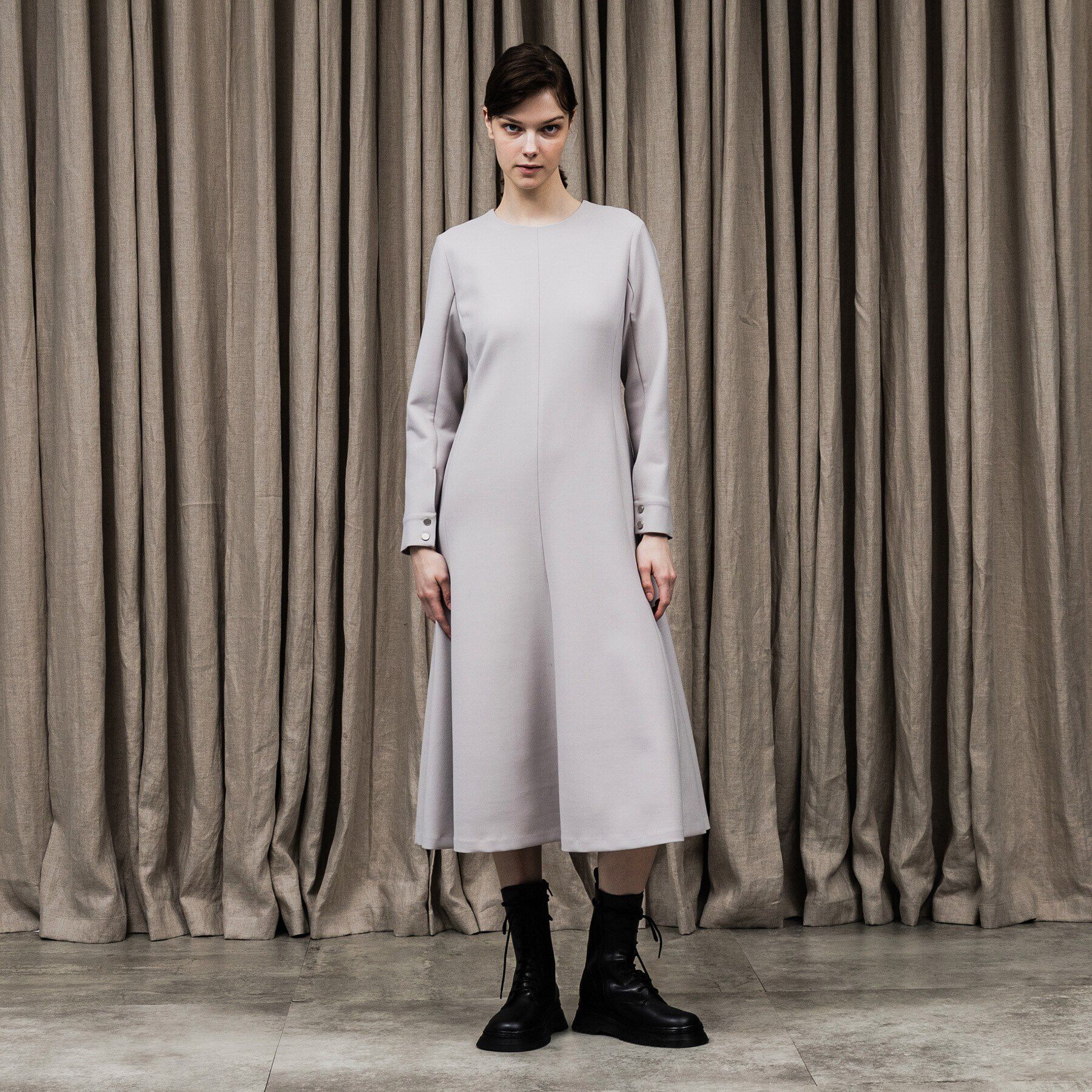 UNTITLED「シルキーダブルクロスワンピース」|ワンピース|