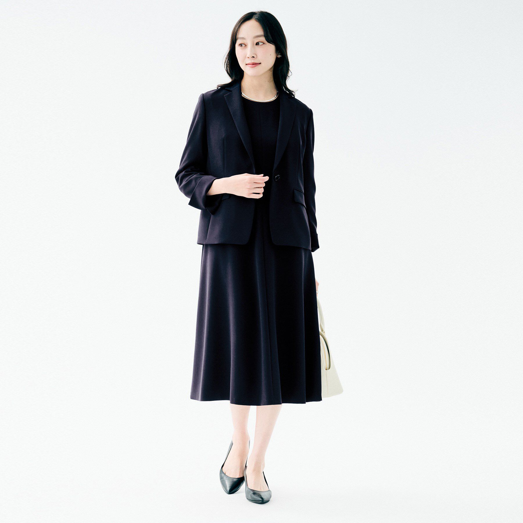 UNTITLED「【洗える／ストレッチ性／軽い】テーラードジャケット」|テーラードジャケット|