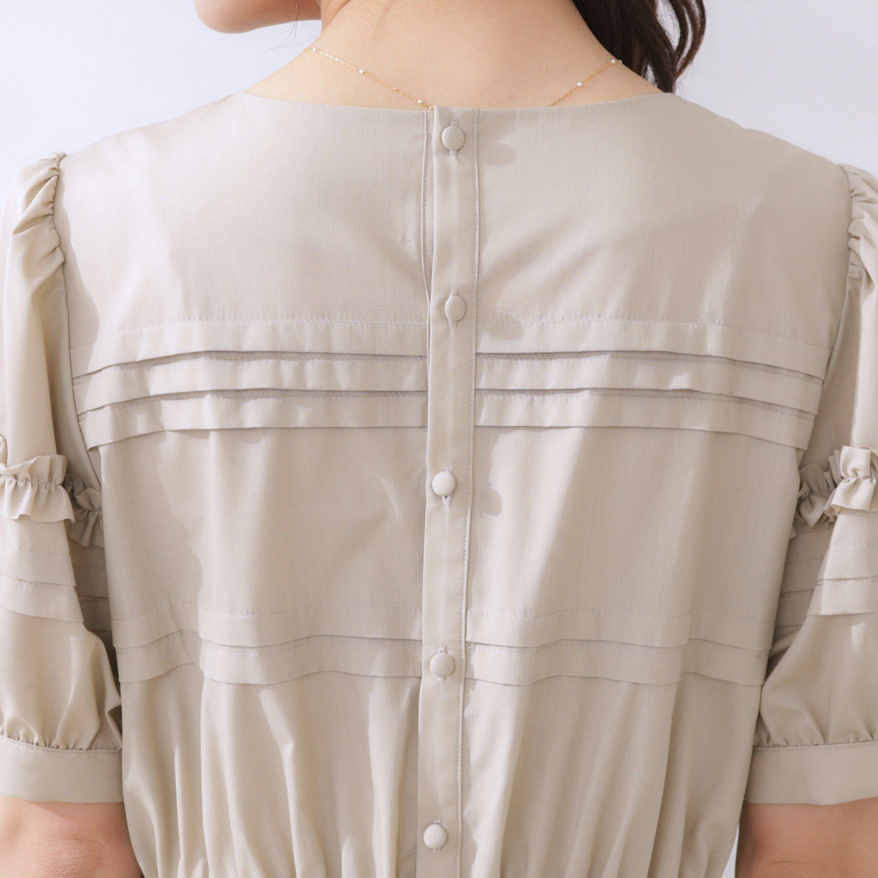 Couture broach「エシカルコットン タック＆フリルワンピース」|ワンピース|