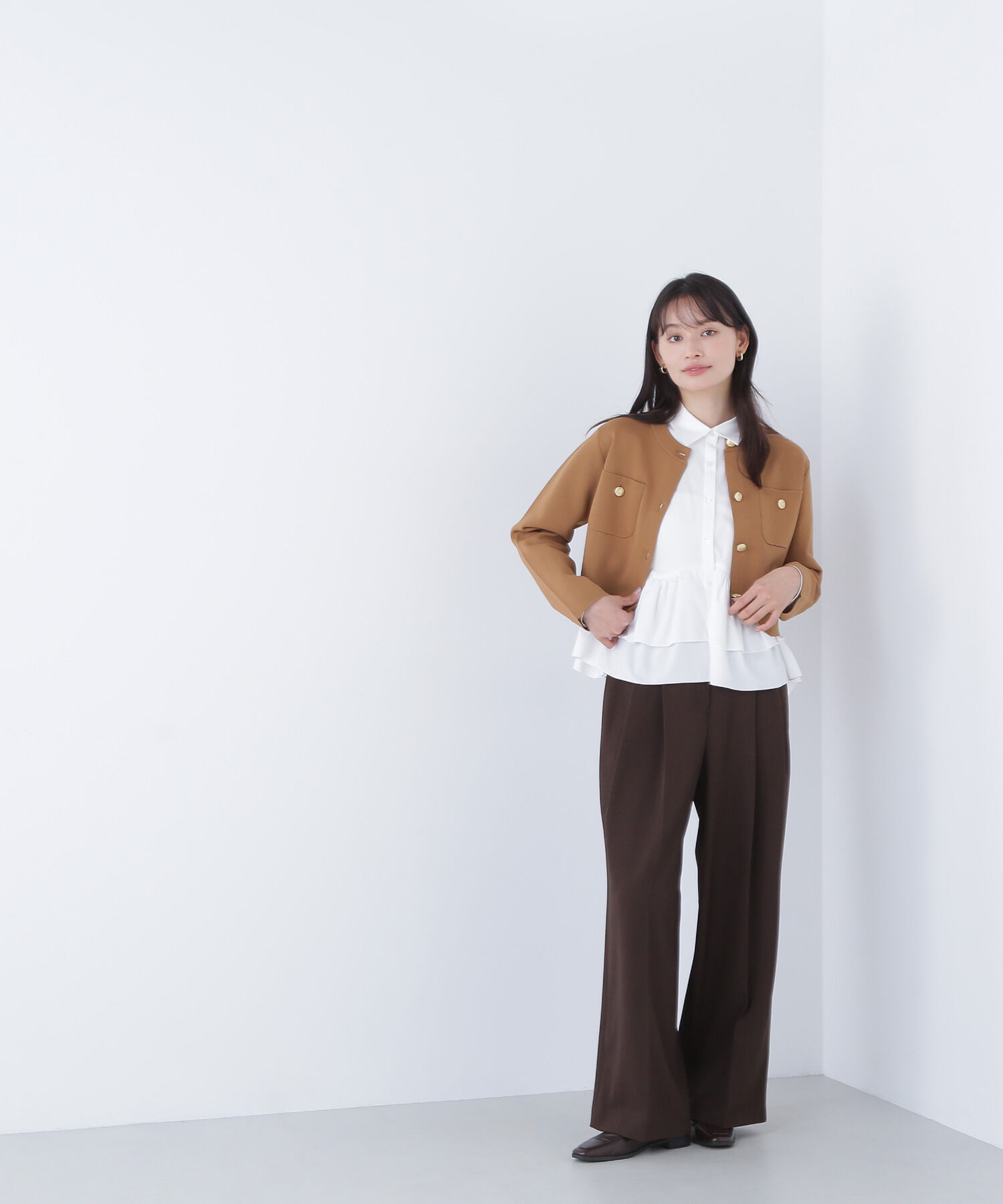  「エンブレムボタンニットジャケット」|ニット・セーター|