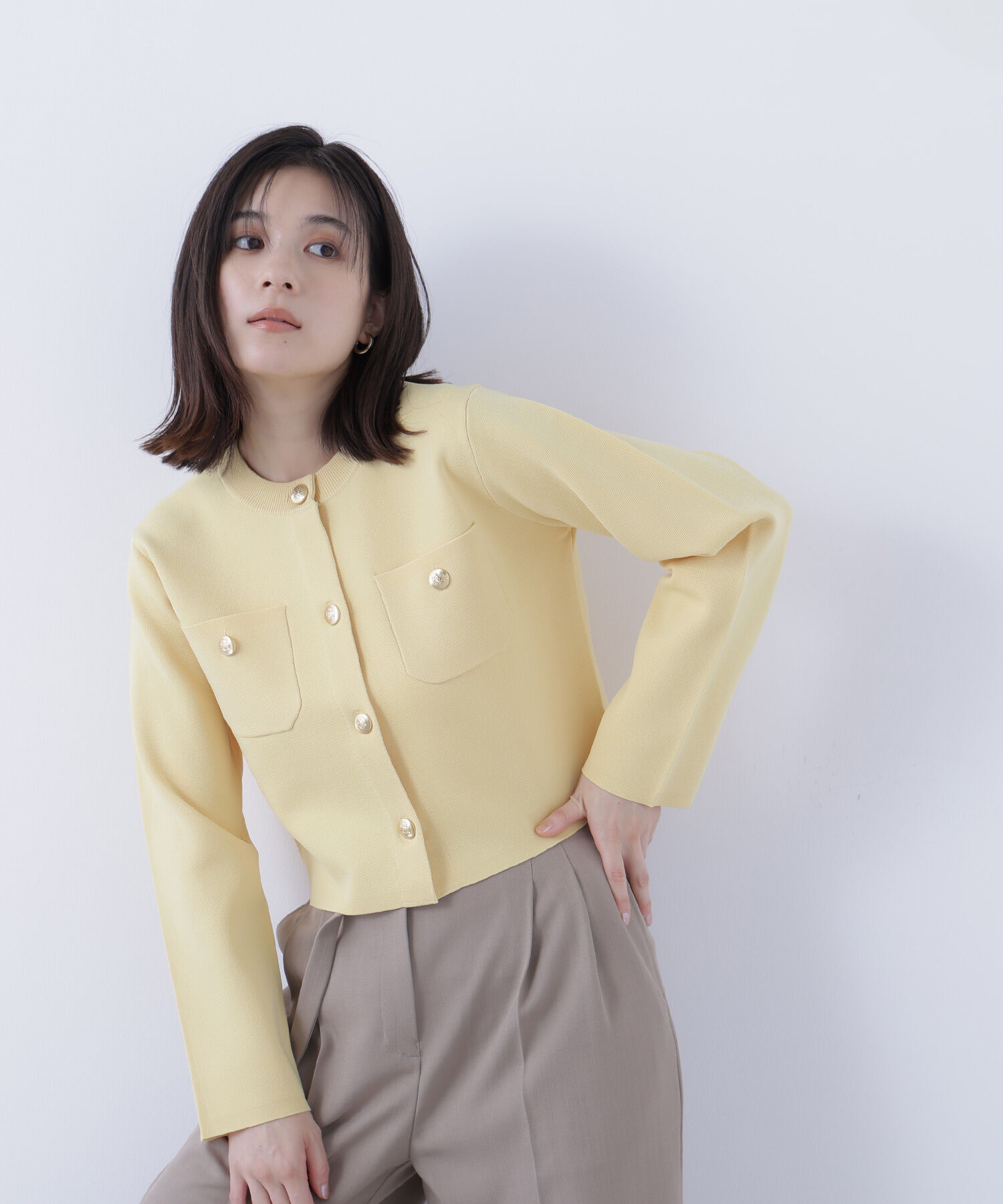  「エンブレムボタンニットジャケット」|ニット・セーター|イエロー