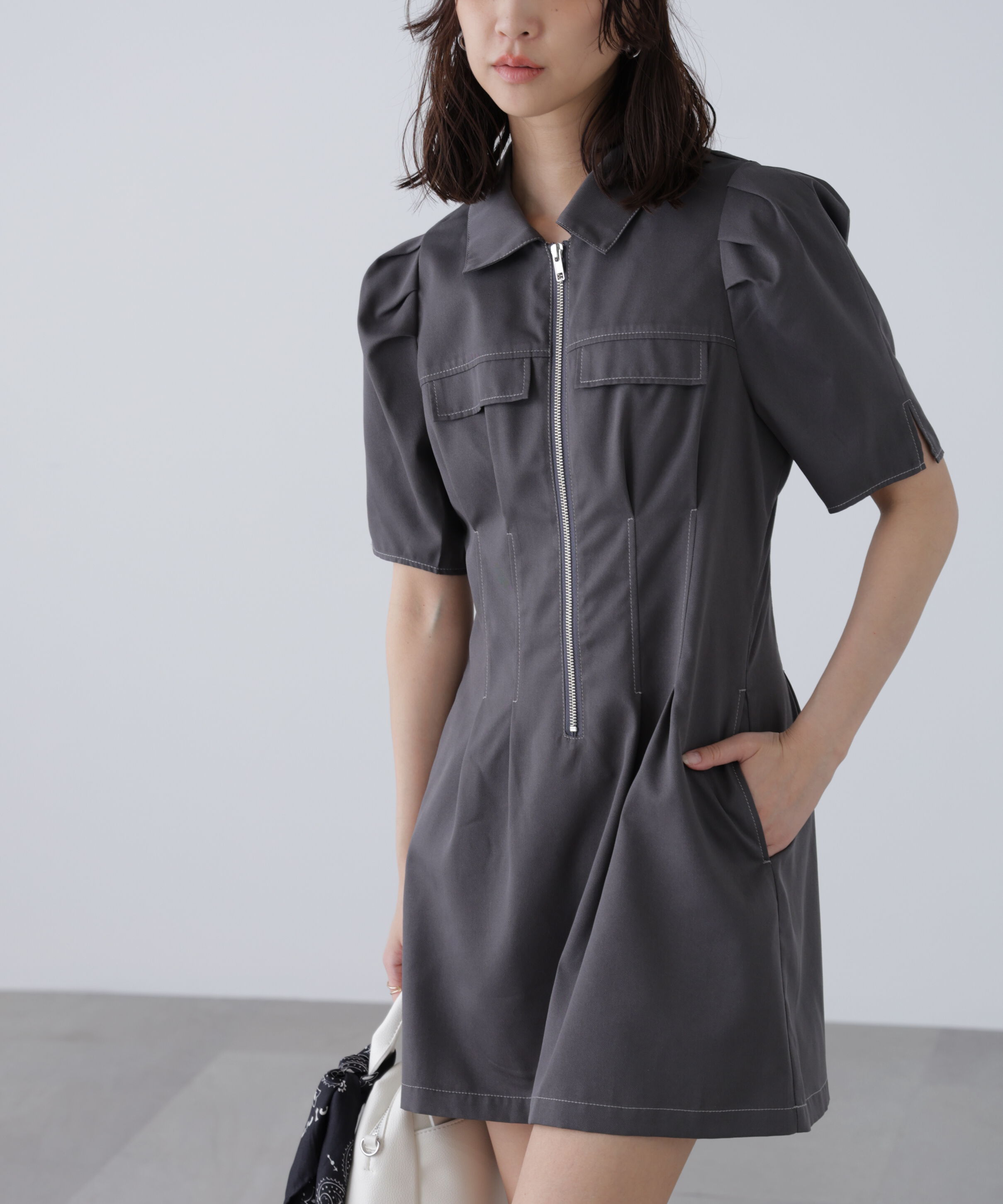  「配色ステッチジップミニワンピース」|ワンピース|