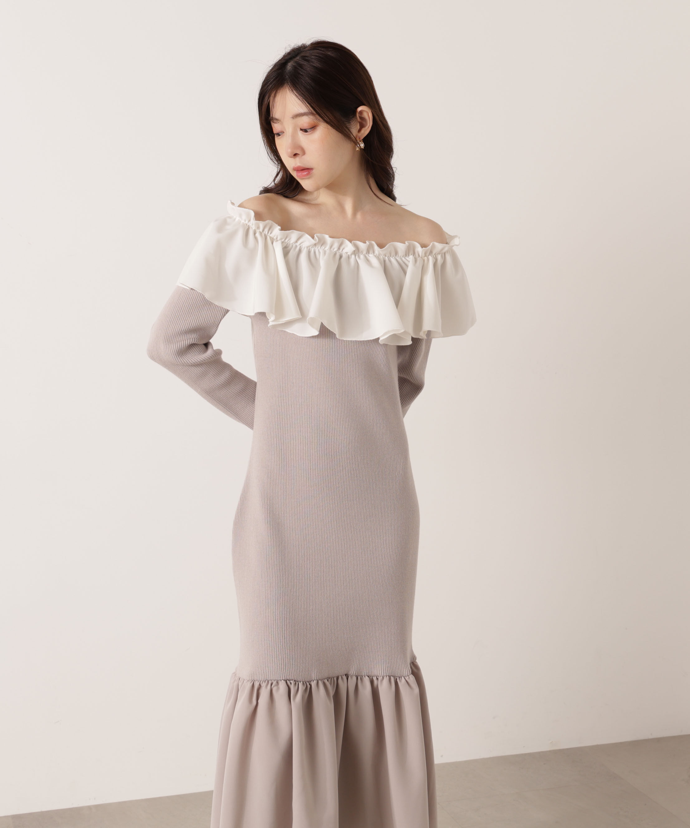 PROPORTION BODY DRESSING「2wayオフショルニットワンピース 25AW」|ワンピース|グレー&times;ホワイ