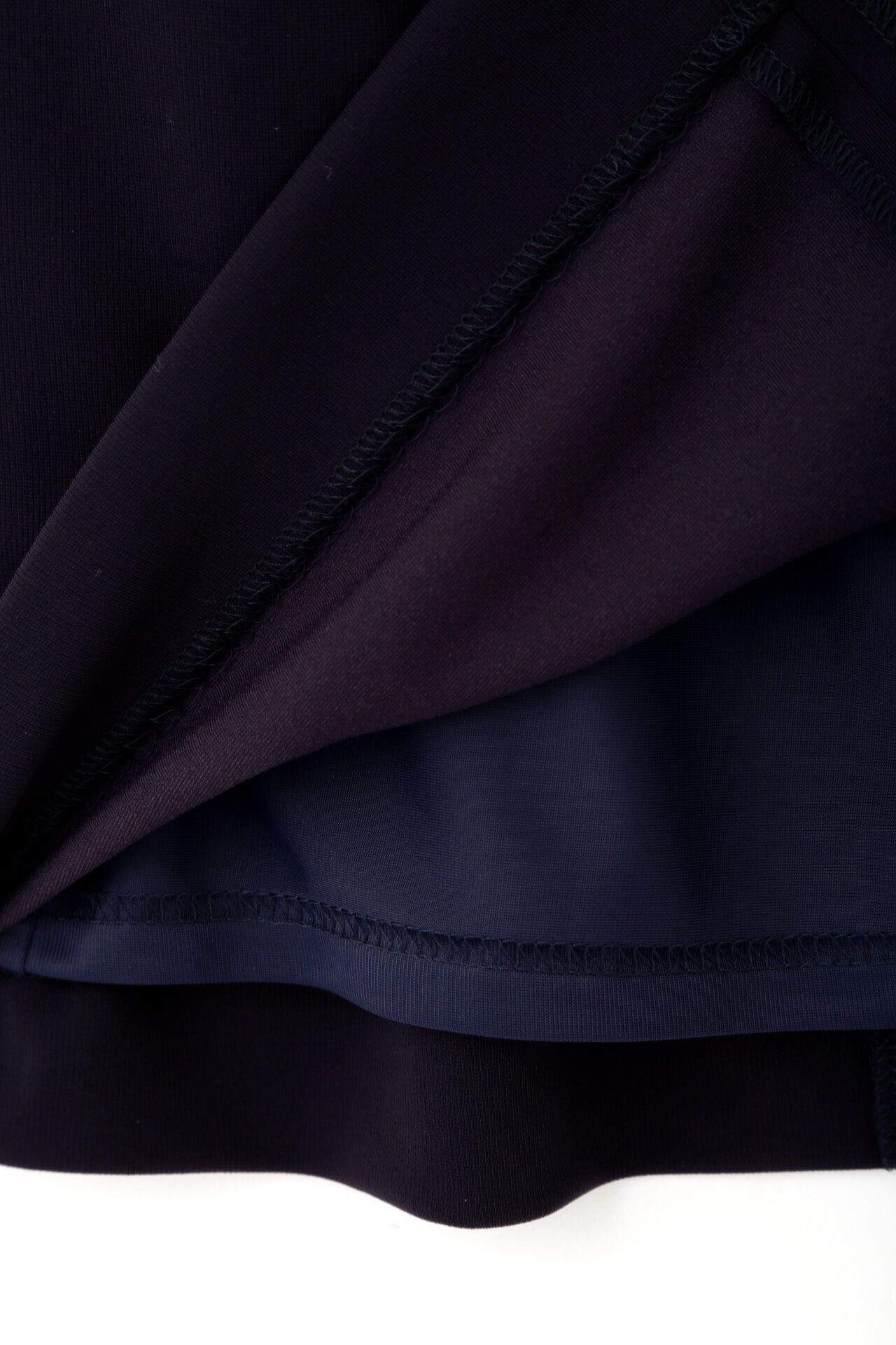  「◆シャーリングベルトＶネックワンピース」|ワンピース|