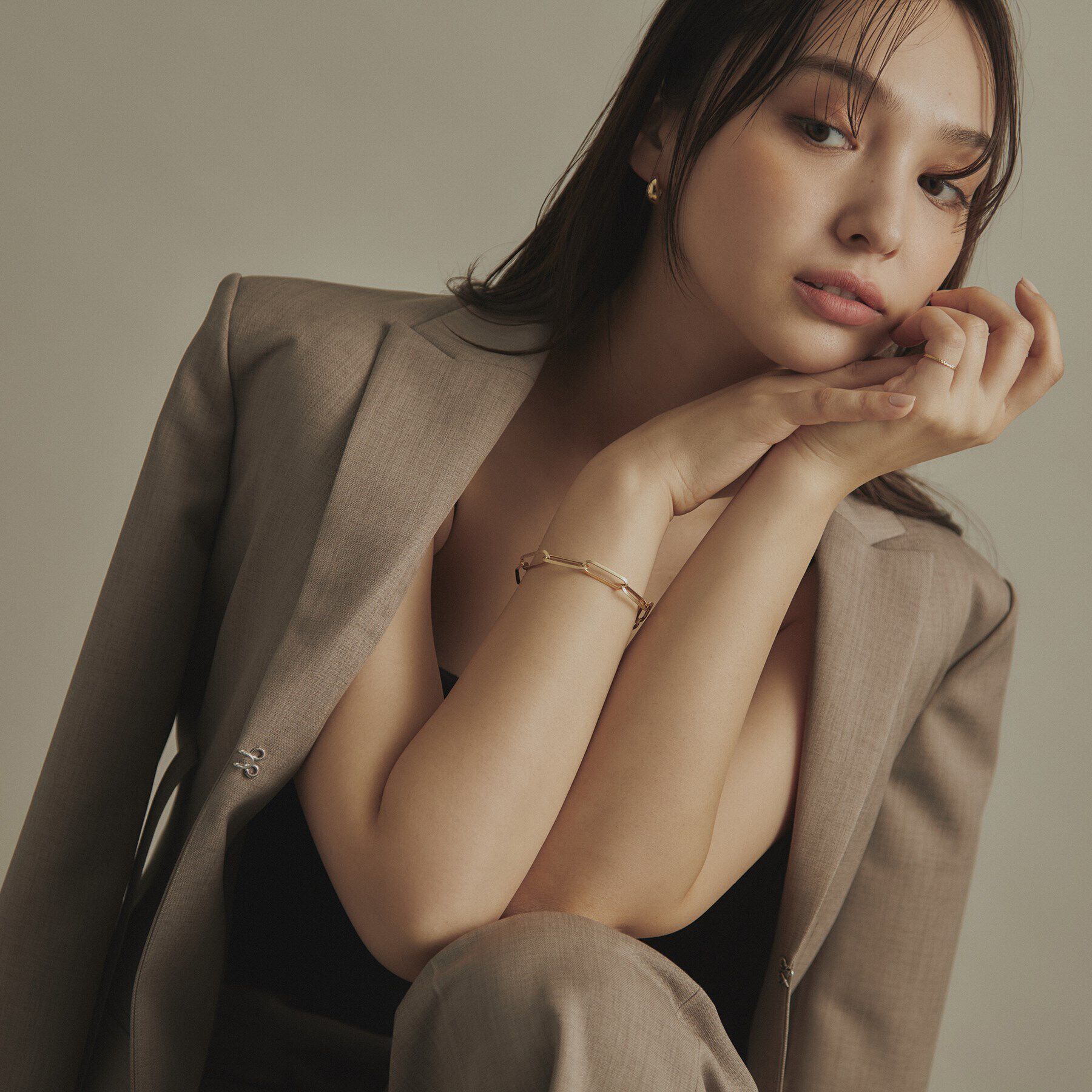 COCOSHNIK「K18カットワーク極光 リング（ピンキー）」|リング|