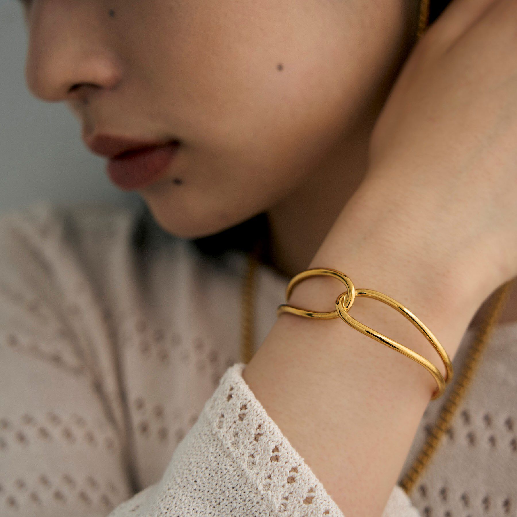 COCOSHNIK ONKITSCH「シルバー ワンストロークノットバングル GP」|ブレスレット・バングル|