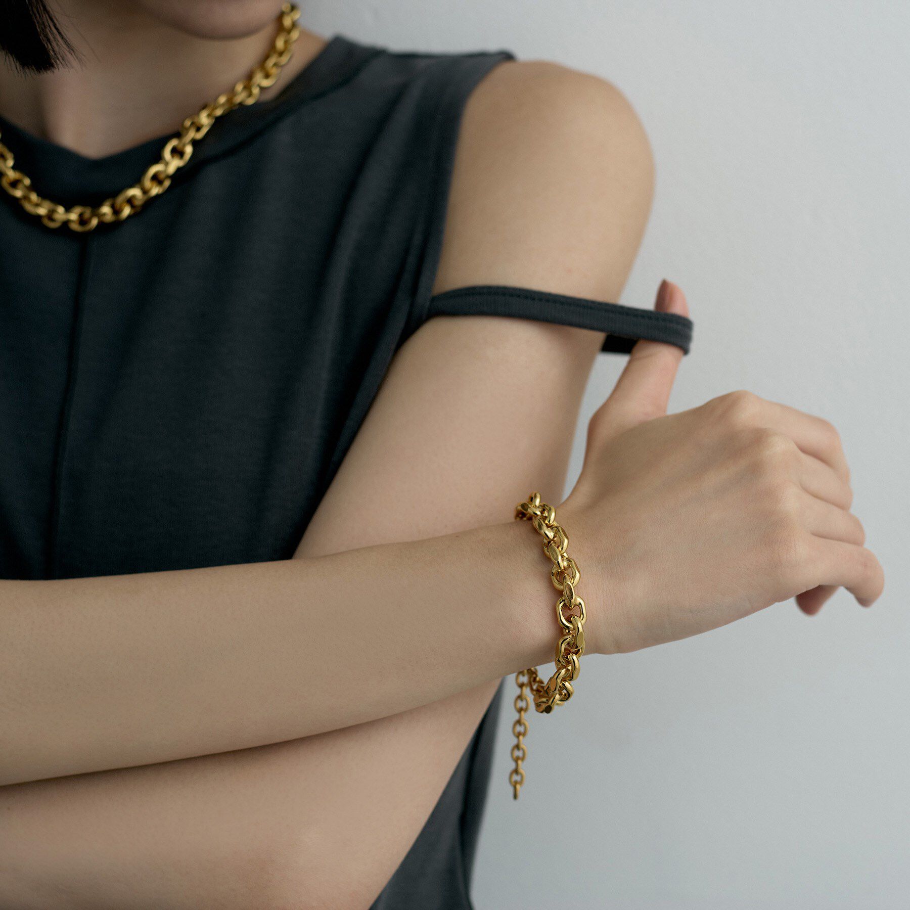 COCOSHNIK ONKITSCH「シルバー デザインチェーン ホロウカットケーブルブレスレット GP」|ブレスレット・バングル|