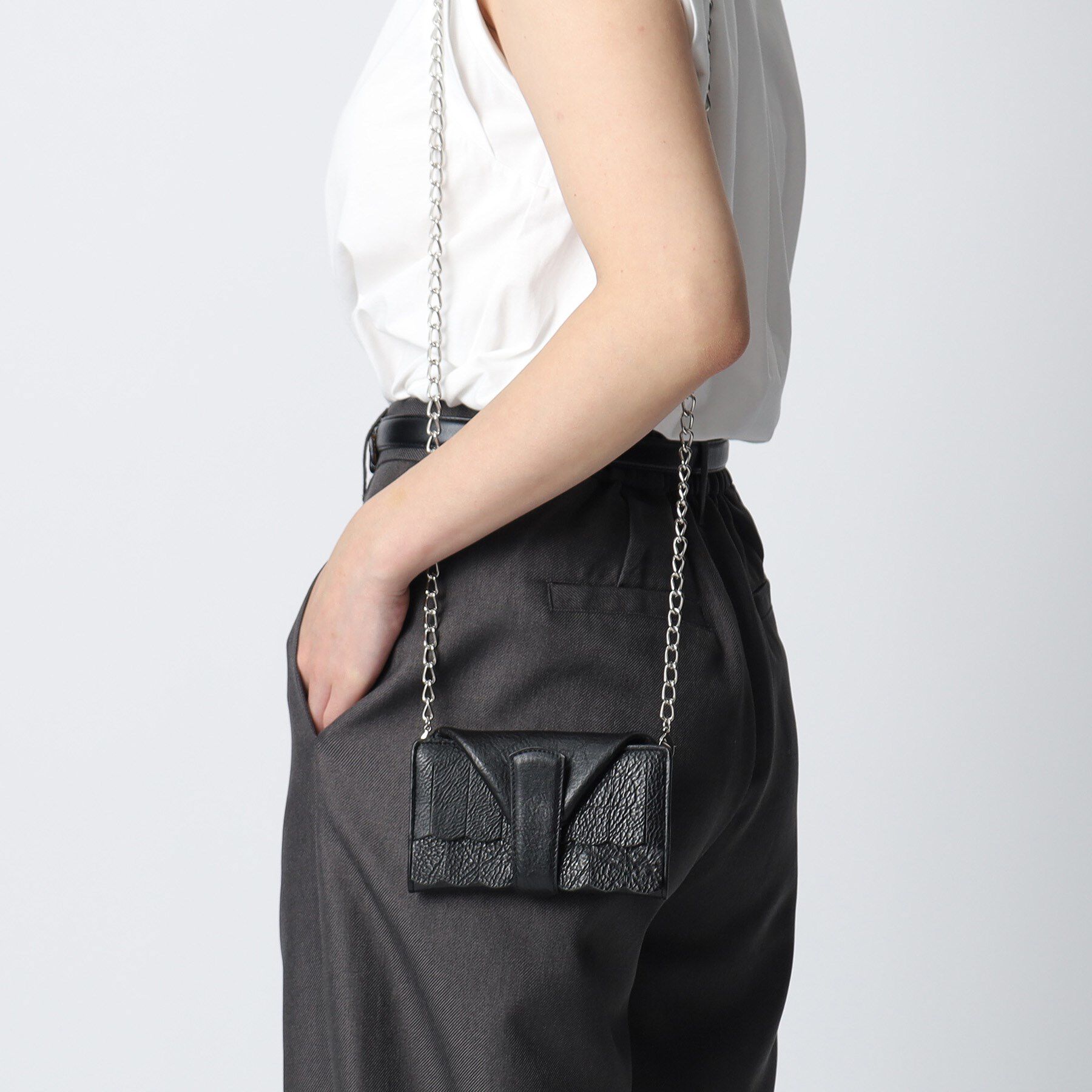 HIROKO HAYASHI「【限定商品】FRANGIA（フランジャ）チェーン付マルチ財布」|財布|