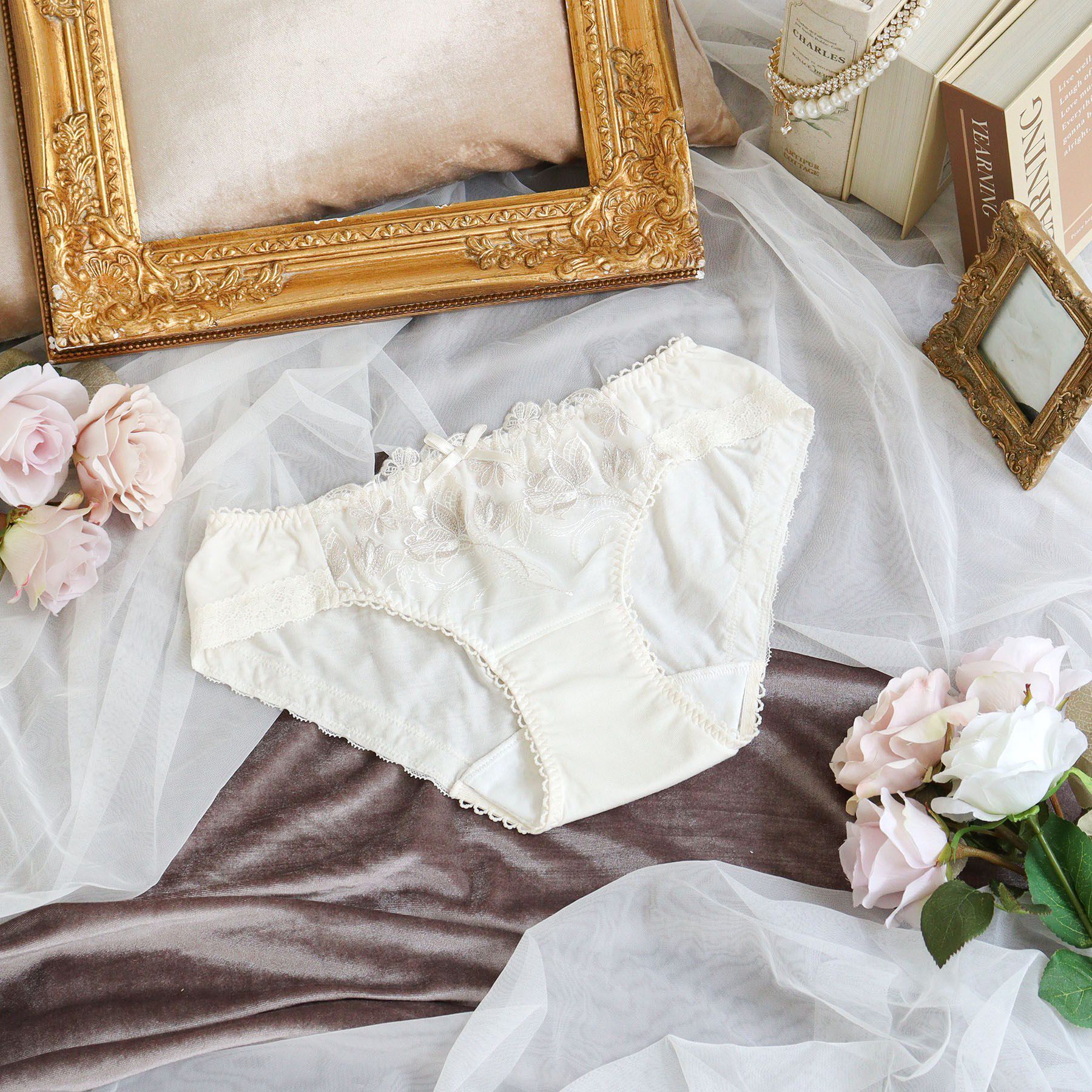 Risa Magli「リアナ サニタリー」|インナー|アイボリー(004)