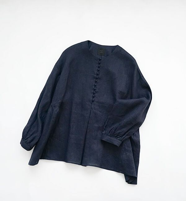 オオカミとフクロウ「オオカミと窓辺の小さな灯り&ldquo;長袖&rdquo;」|シャツ・ブラウス|