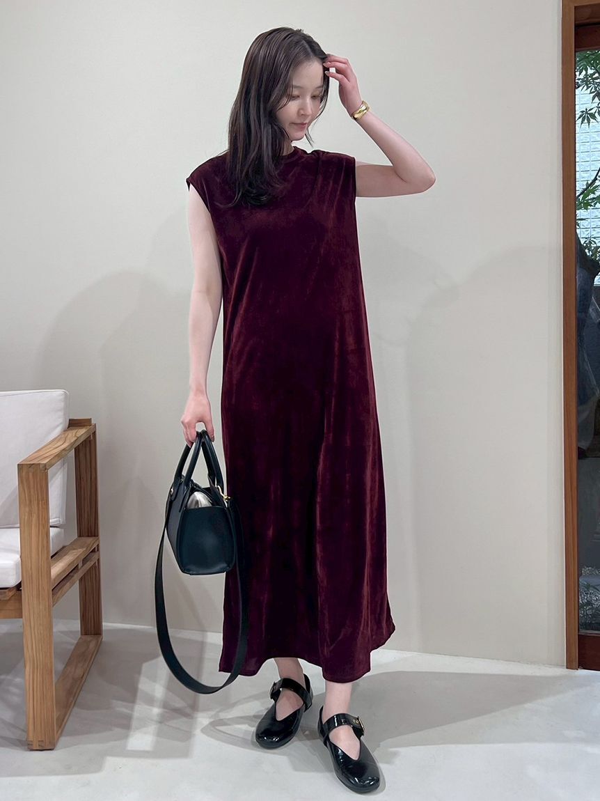 Mila Owen「バックシャンフレンチスリーブベロアワンピース」|ワンピース|
