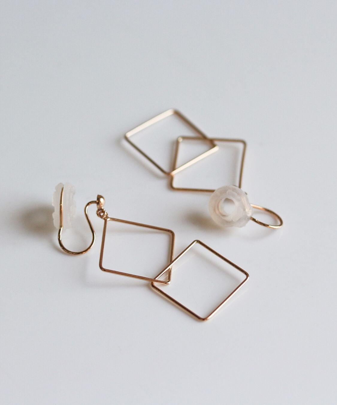  「ゴールド スクエア イヤリング | K10YG」|イヤリング|