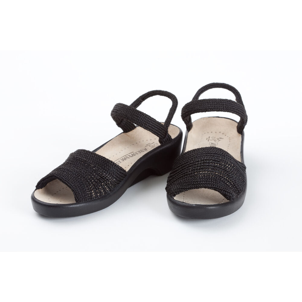 BACKYARD FAMILY「アルコペディコ 通販 クラシックライン SHARP シャープ サンダル レディース ぺたんこ 軽い」|サンダル|ブラック1