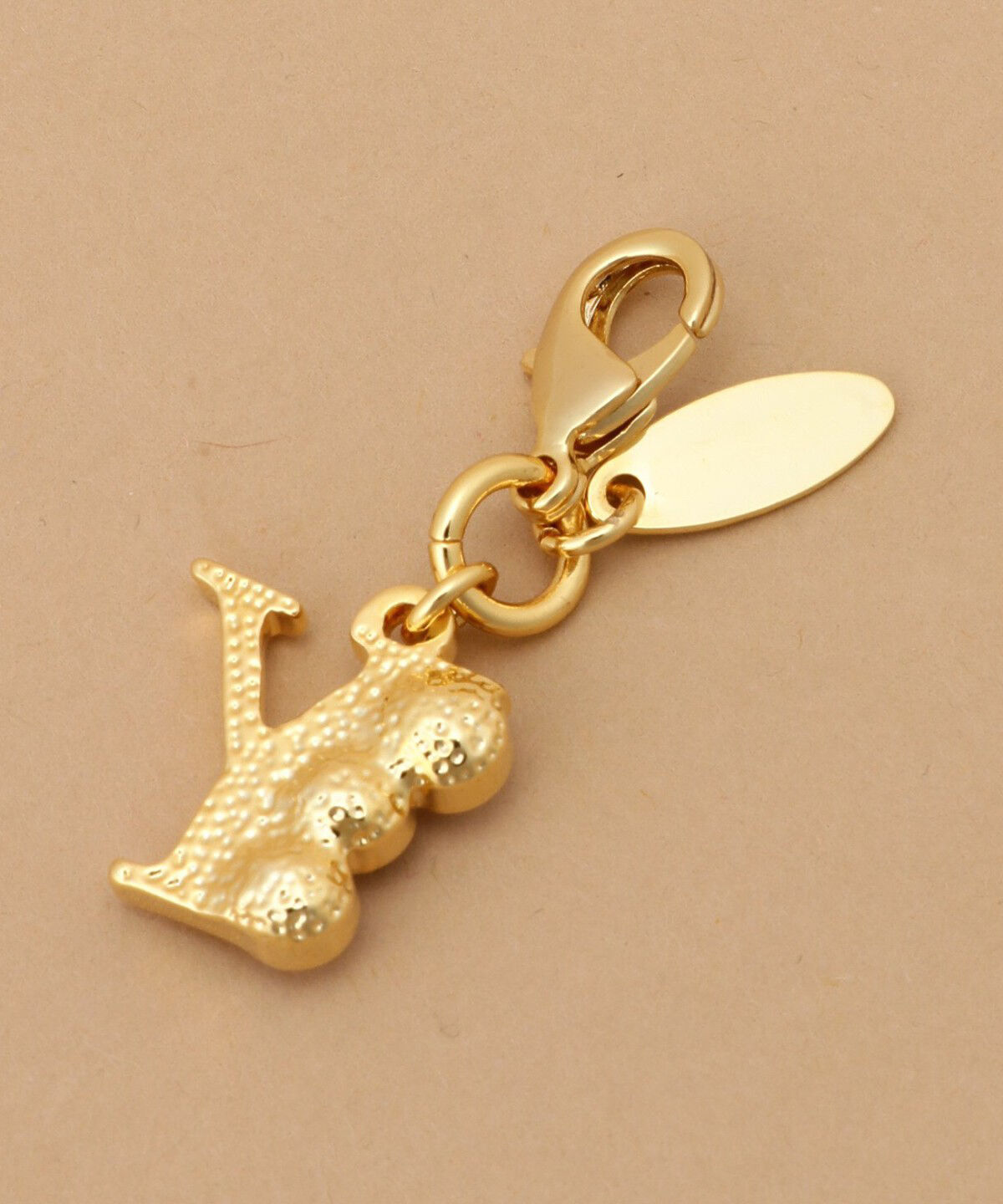 Samantha Thavasa「ビジューイニシャル ファスナーチャーム Y」|チャーム・キーホルダー|