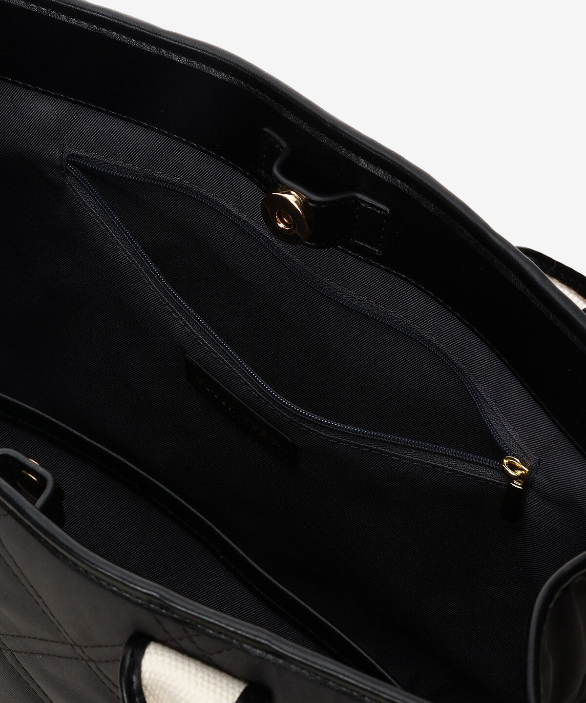 Samantha Vega「ロゴテープキルティングA4トートバッグ」|トートバッグ|