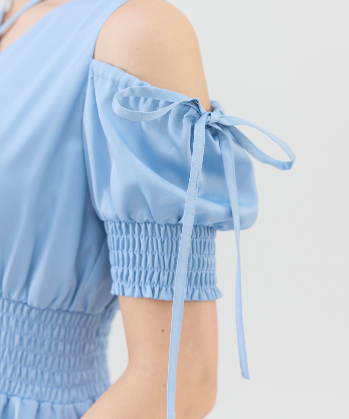 REDYAZEL「シャーリングオープンショルダーワンピース」|ワンピース|