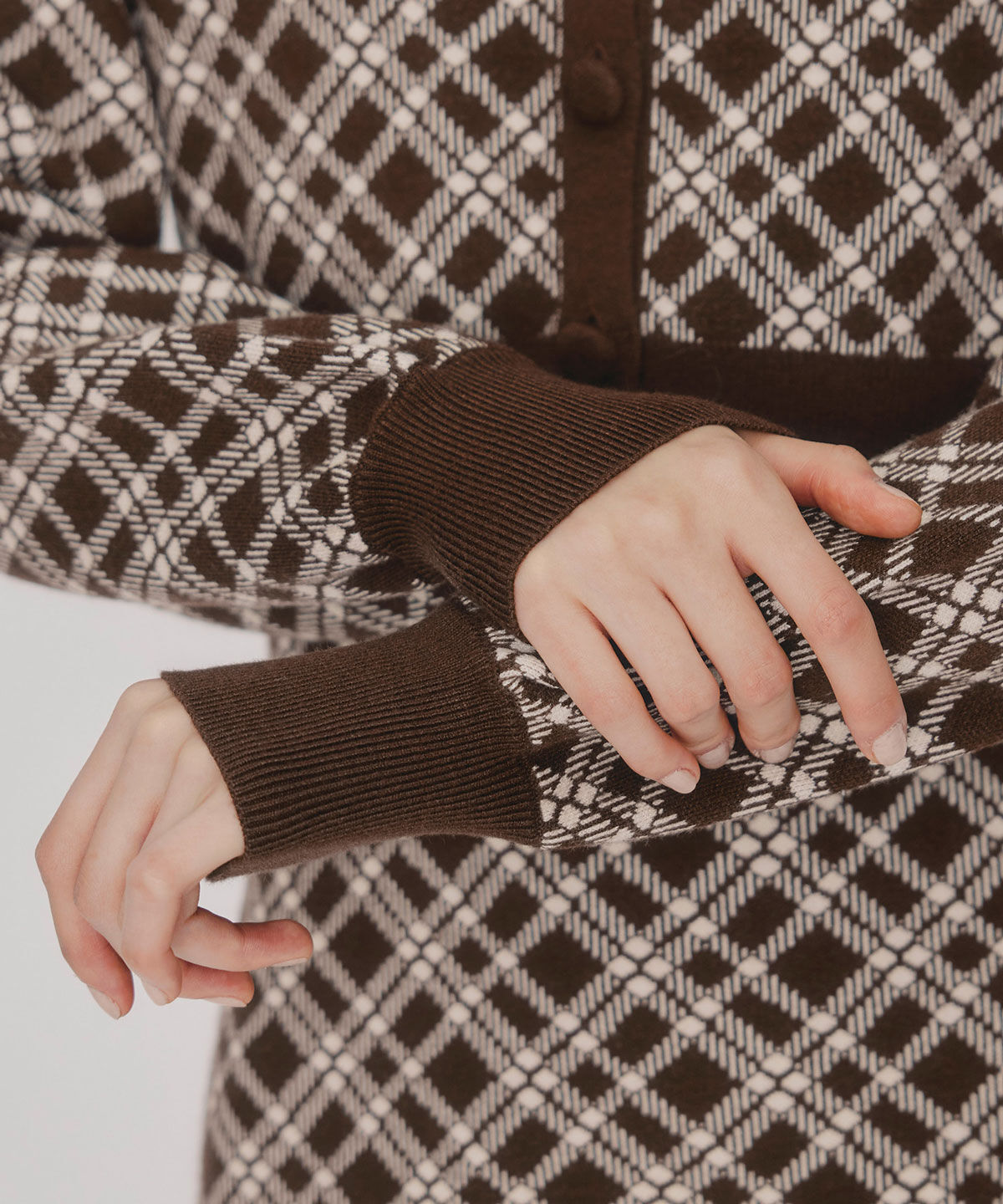 REDYAZEL「ｸﾗｼｶﾙﾆｯﾄｶｰﾃﾞｨｶﾞﾝ&times;ｷｬﾐｿｰﾙﾆｯﾄﾜﾝﾋﾟｰｽｾ  」|ワンピース|